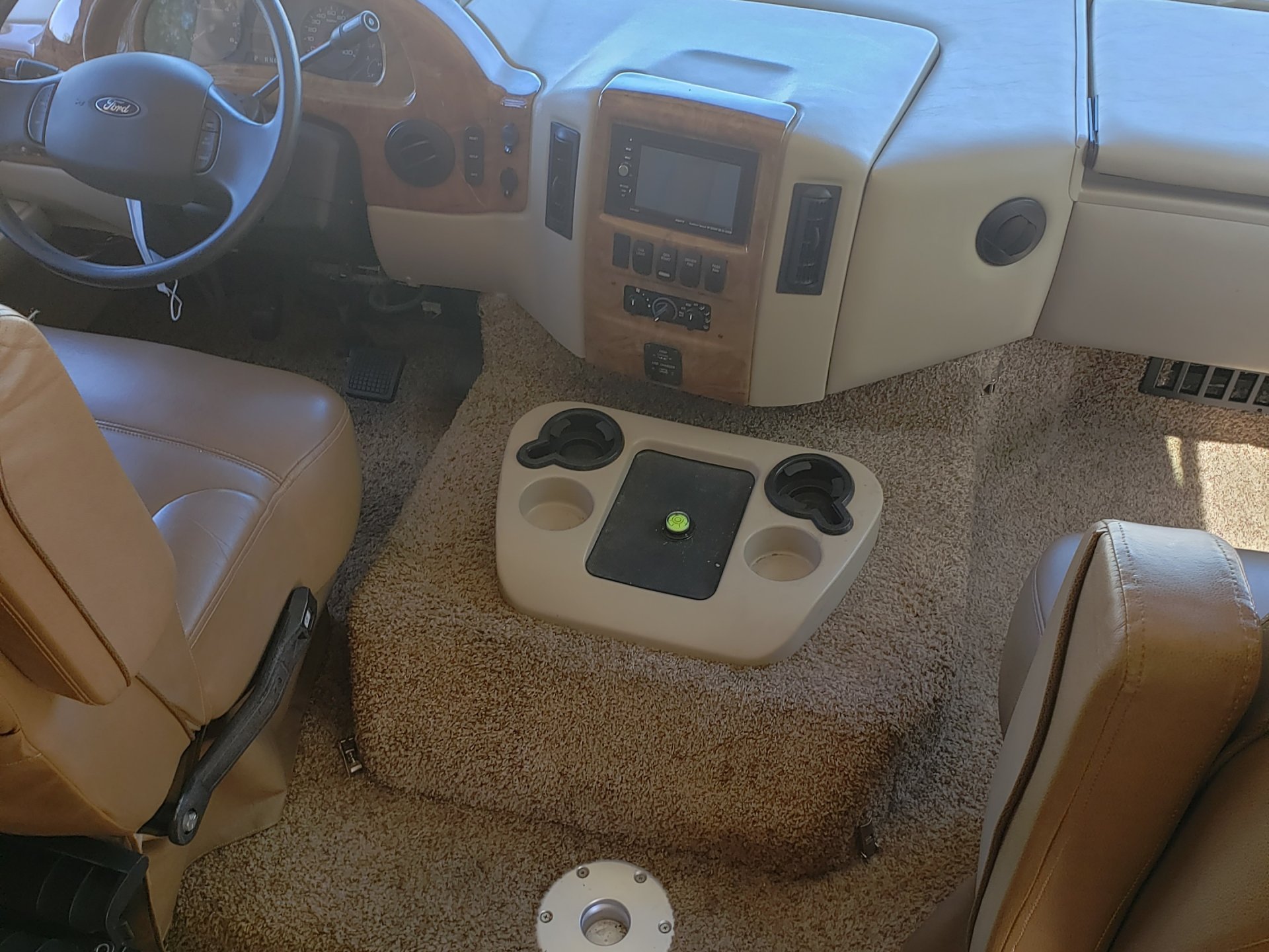 2015 THOR MOTOR COACH Windsport 27K