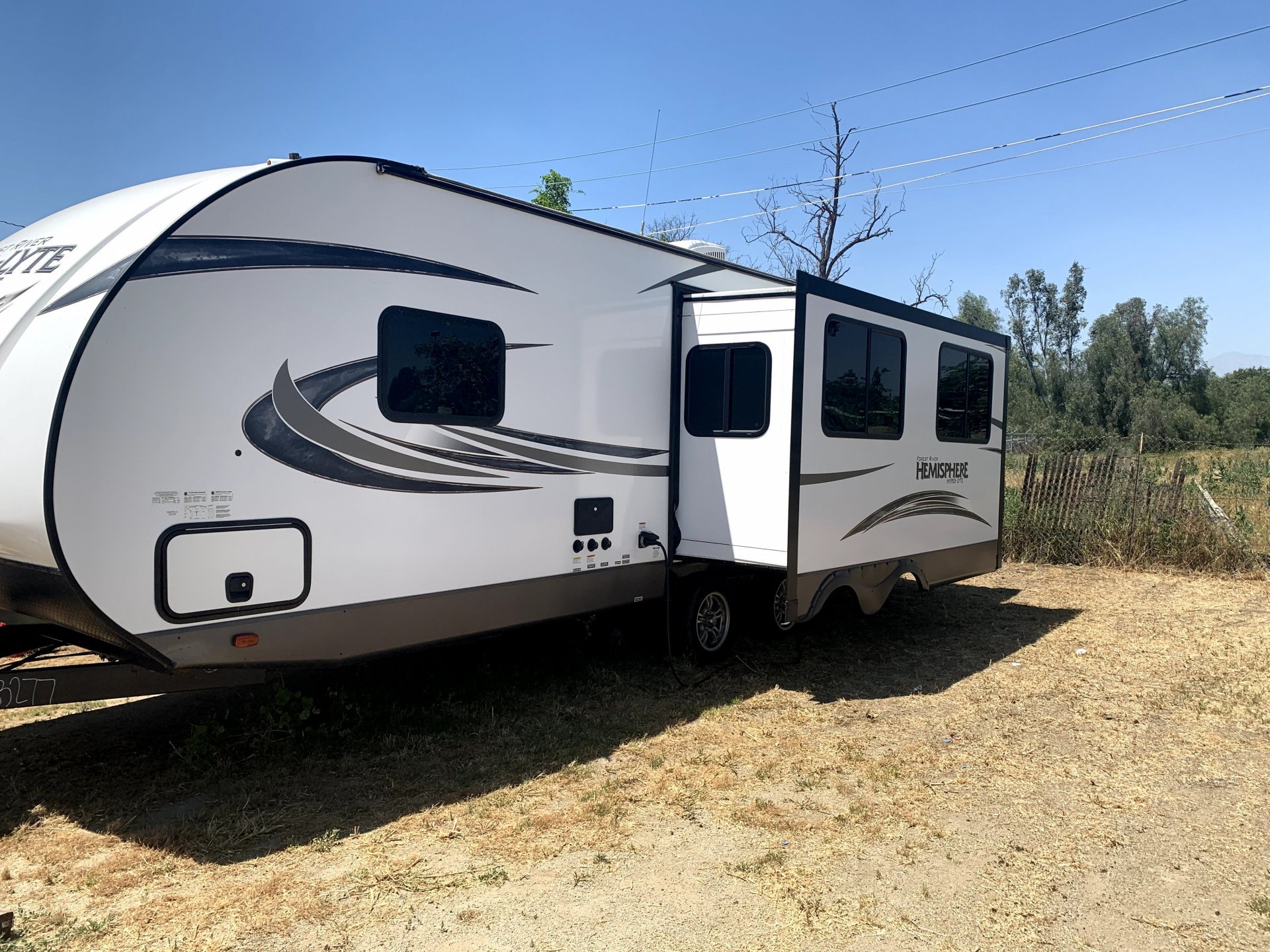 2018 FOREST RIVER SALEM  26RLHL
