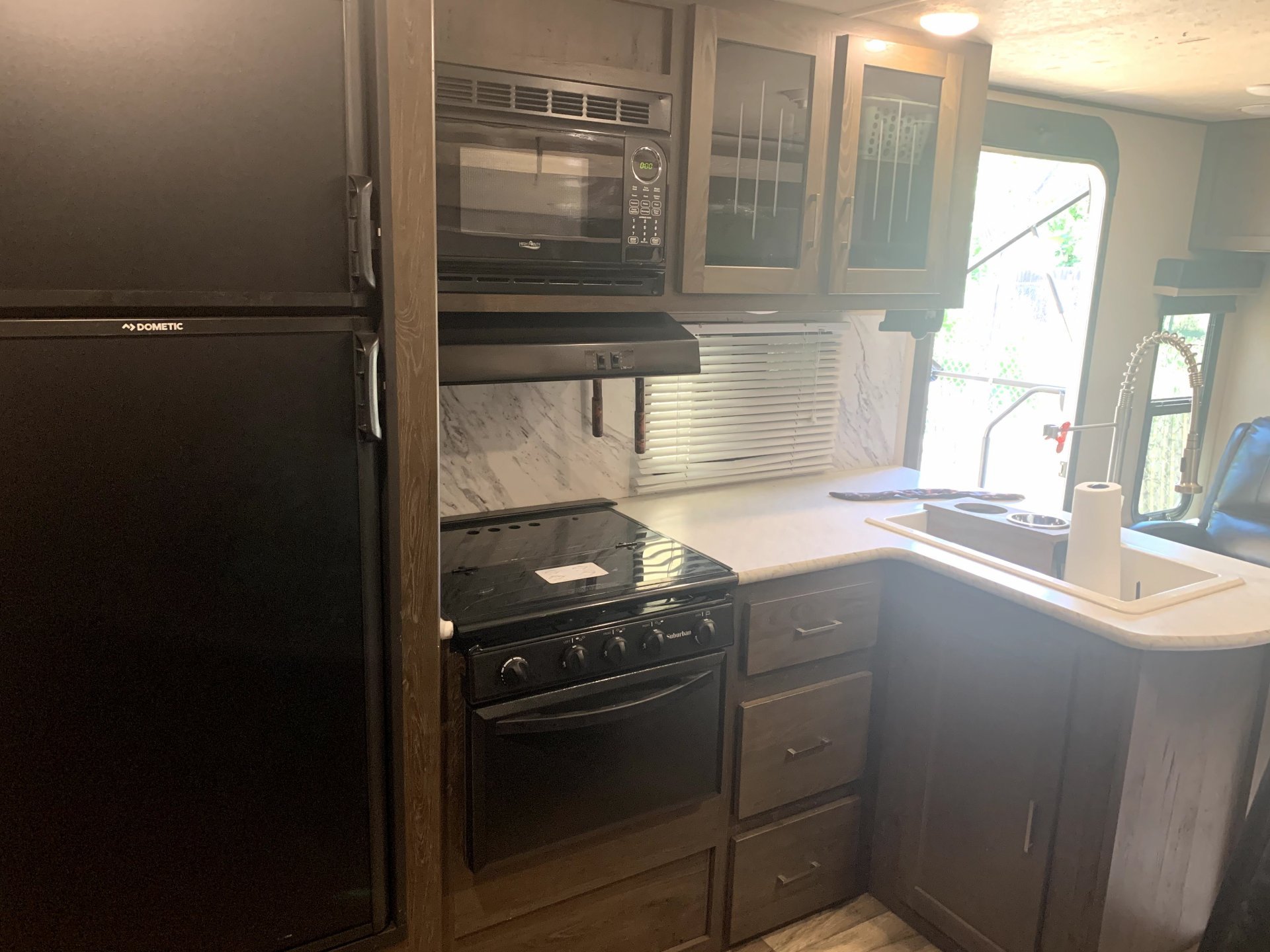 2018 FOREST RIVER SALEM  26RLHL