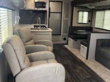 2020 KEYSTONE PREMIER 29RK