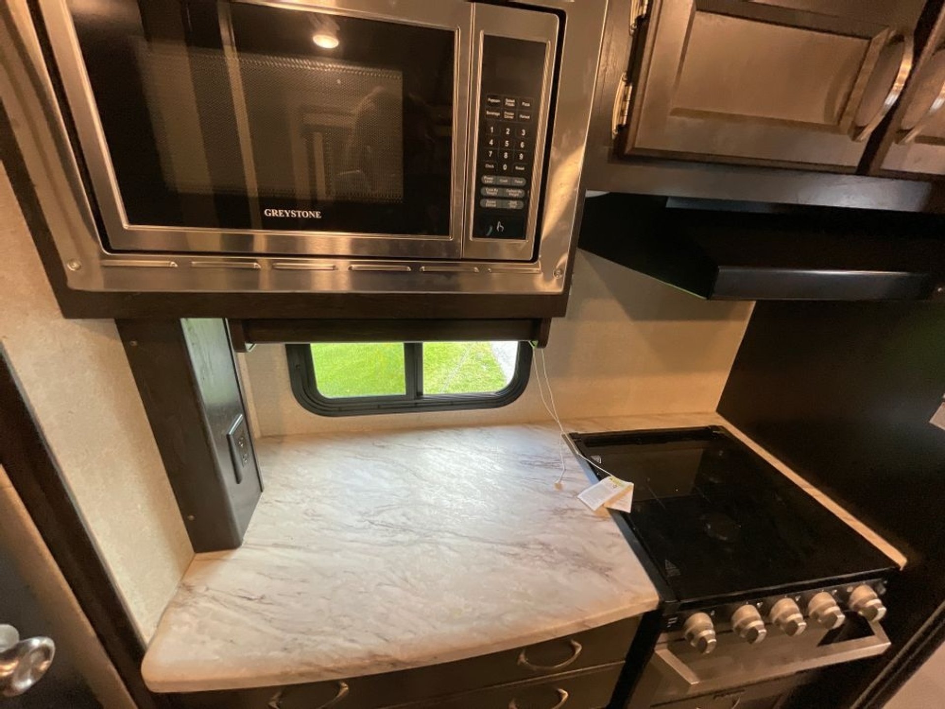 2020 COACHMEN SPIRIT ULTRA LITE 3379BH