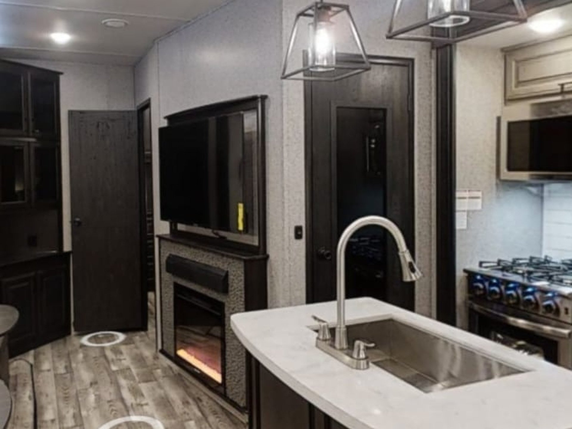 2021 OPEN RANGE Highland Ridge Bh3704