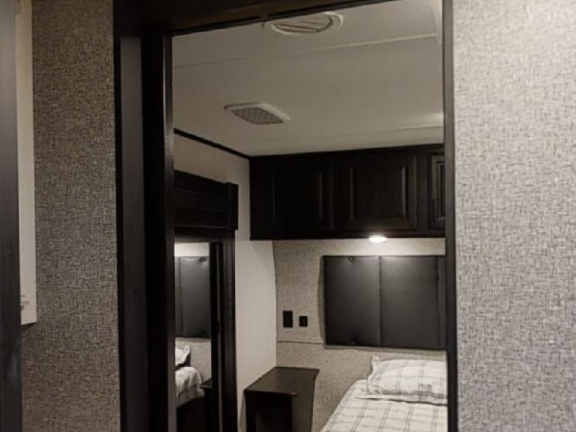 2021 OPEN RANGE Highland Ridge Bh3704