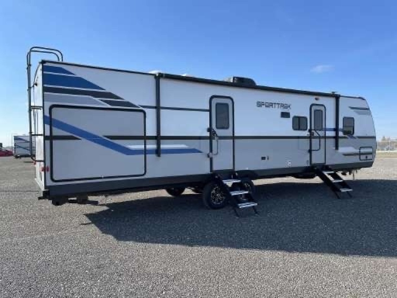 2021 VENTURE SPORTTREK 332VBH