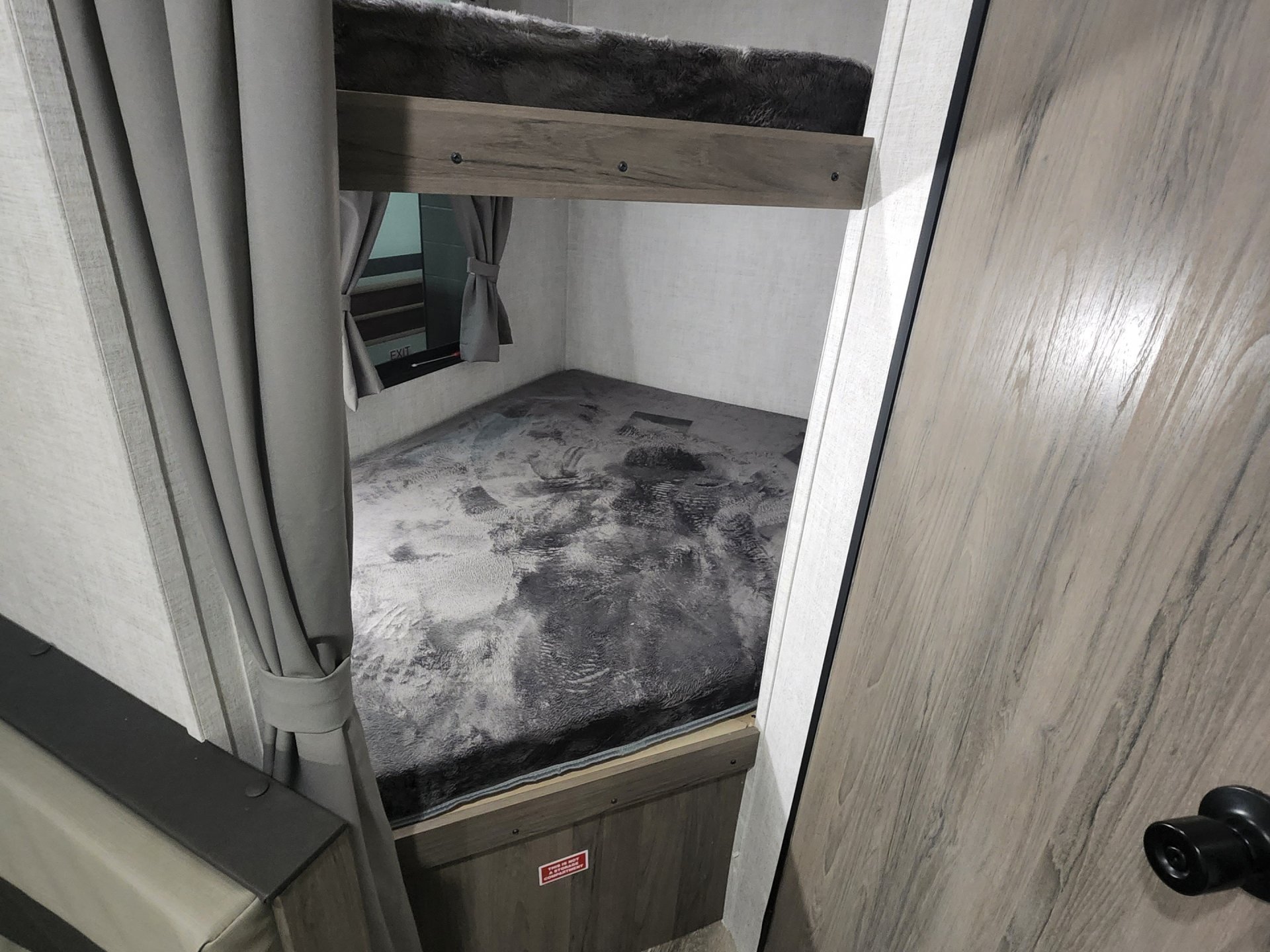 2022 GULF STREAM Ameri-LIte 197BH