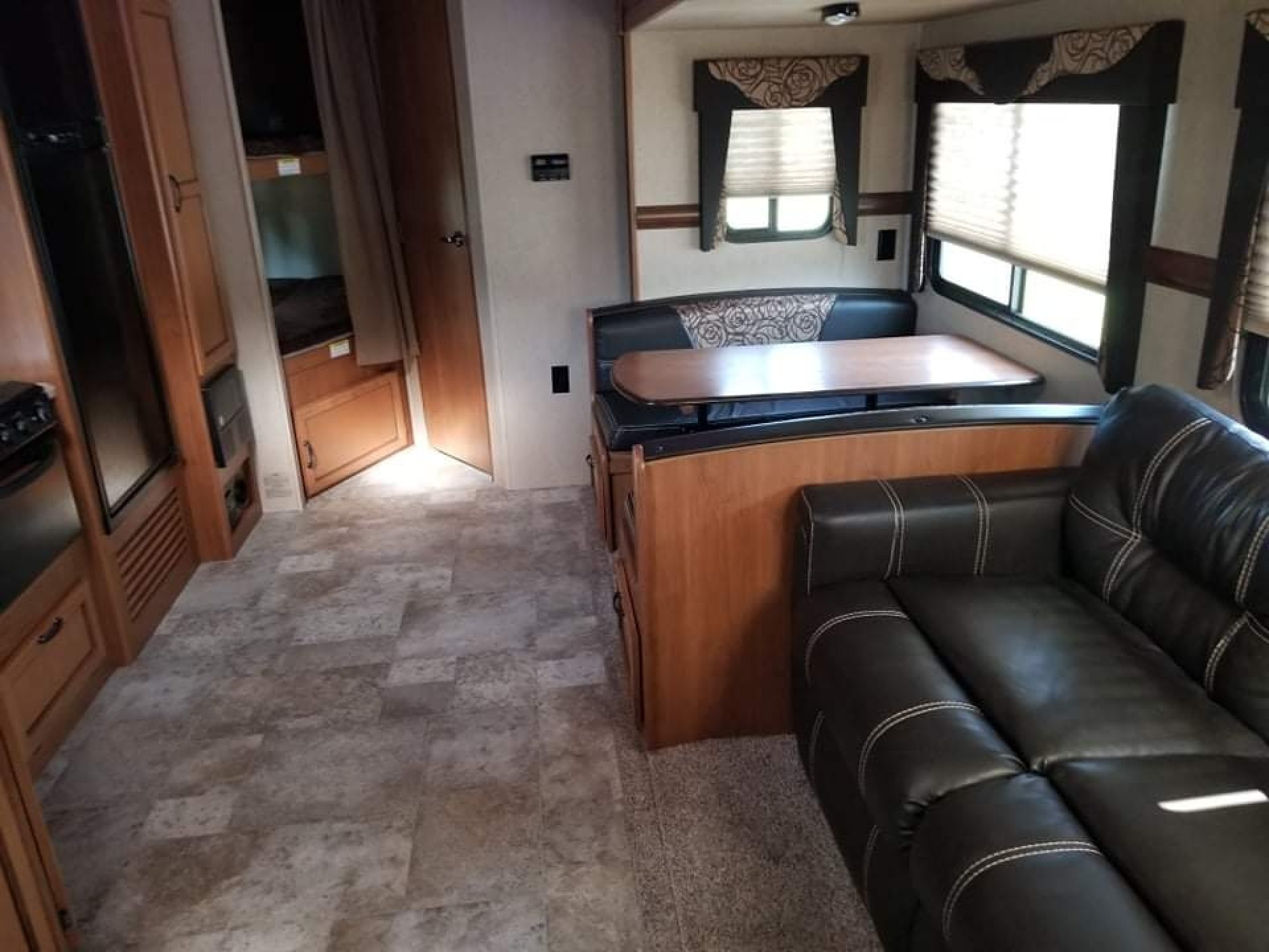 2017 CROSSROADS SUNSET TRAIL SUPER LITE 320B