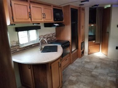 2017 CROSSROADS SUNSET TRAIL SUPER LITE 320B