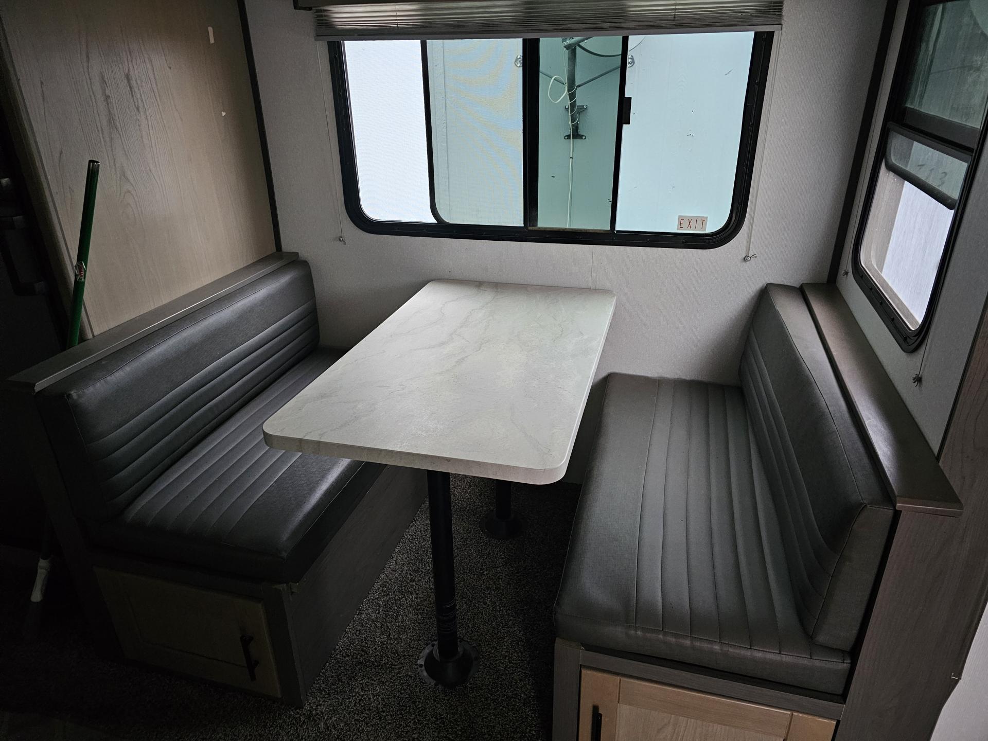 2021 CRUISER RV Shadow Cruiser 259BHS