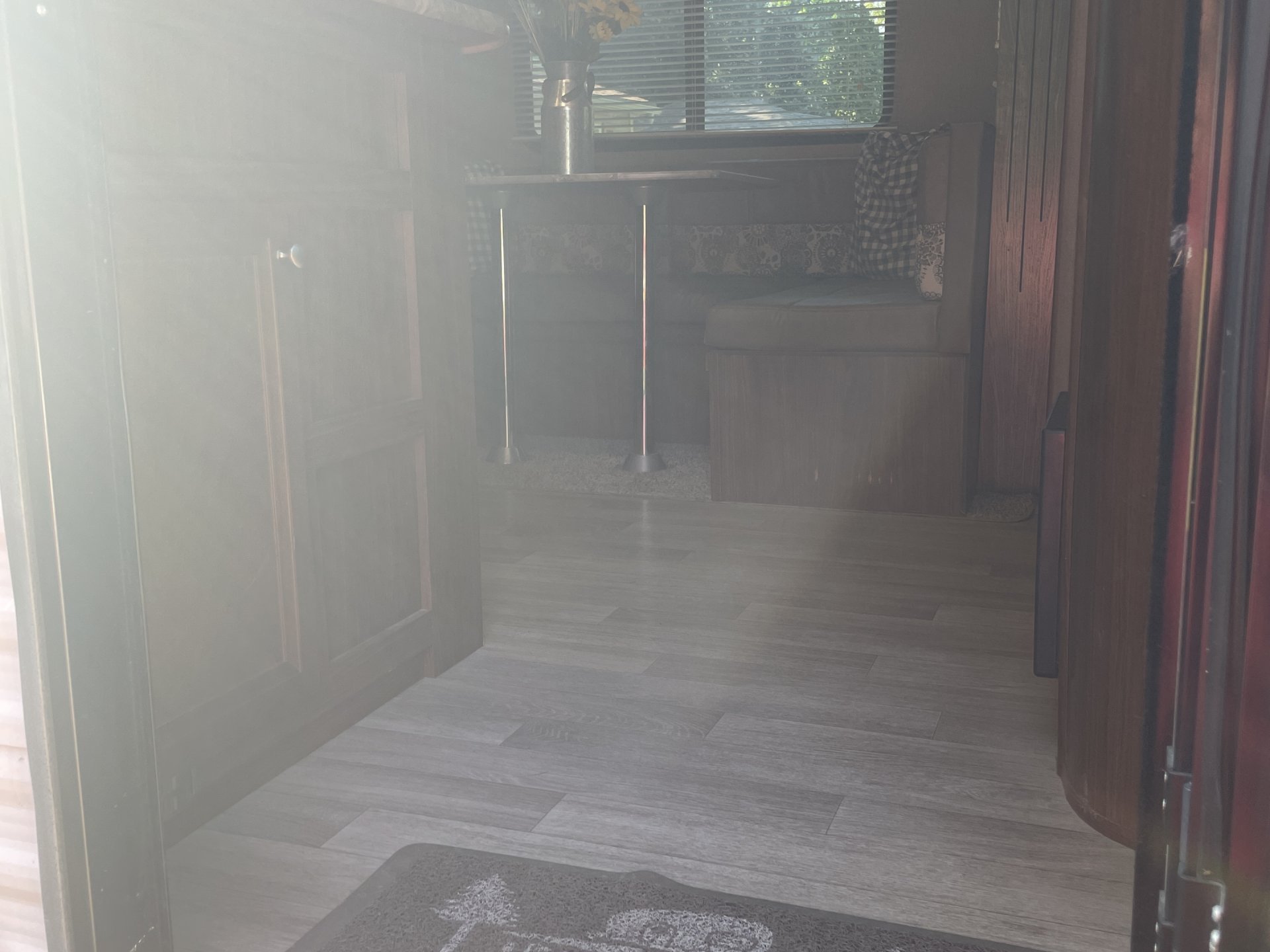 2017 DUTHMEN COLEMAN LANTERN 225QB