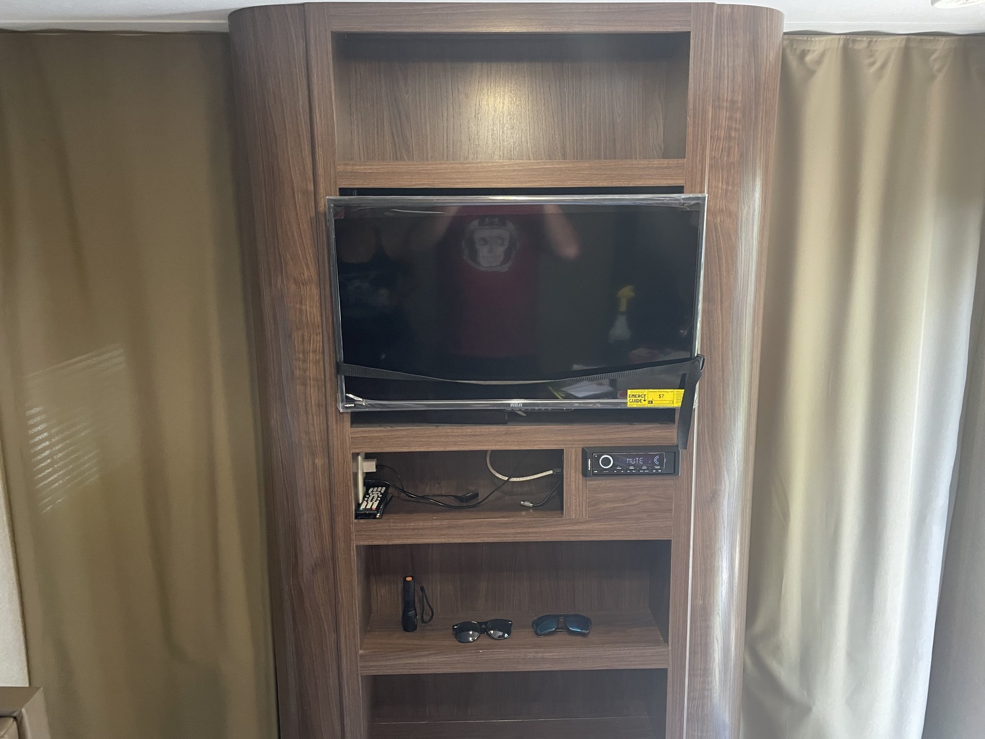 2017 DUTHMEN COLEMAN LANTERN 225QB