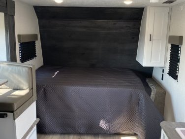 2022 KEYSTONE 176BH