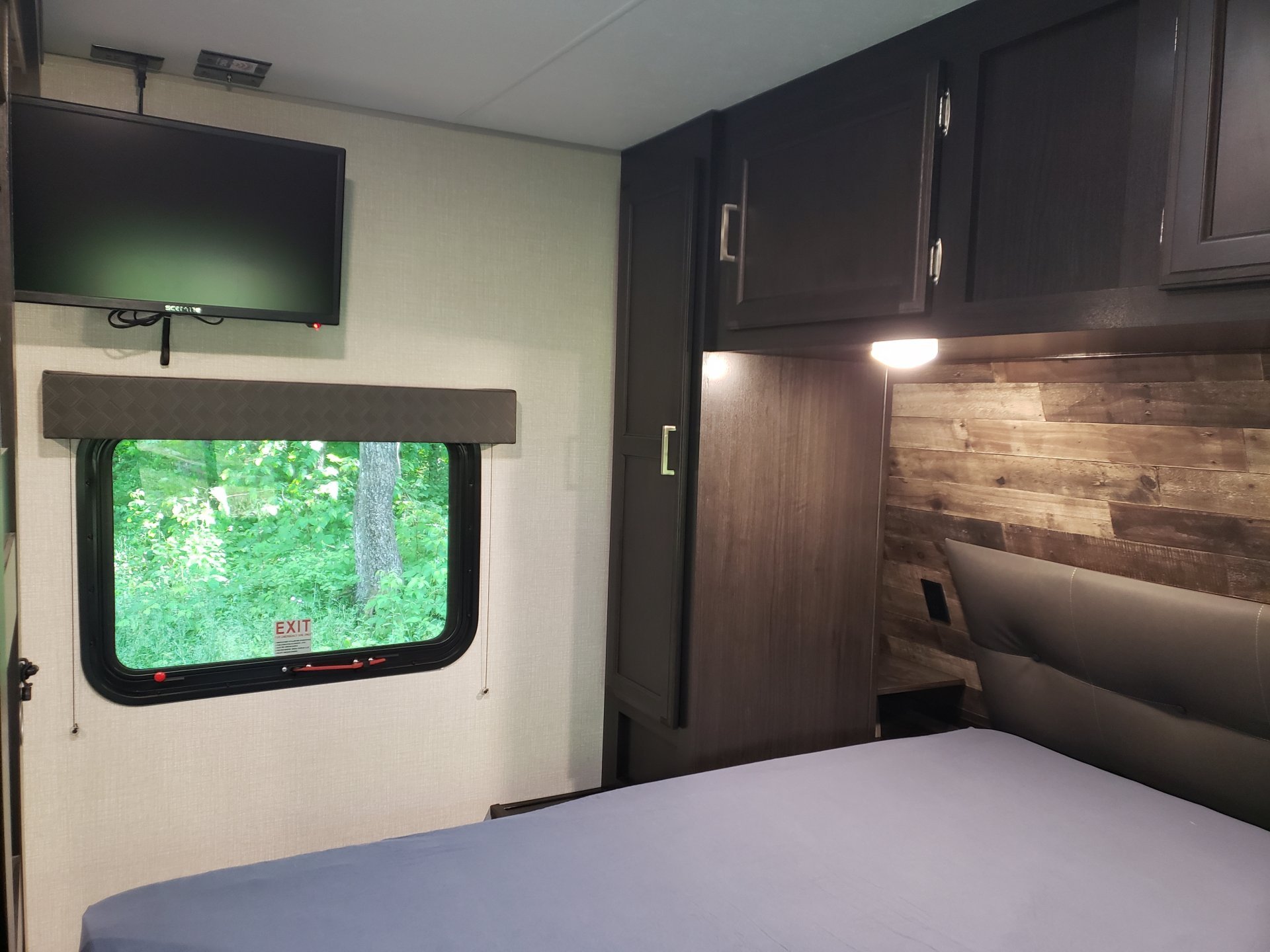 2021 VENTURE SPORTTREK ST2070VBH