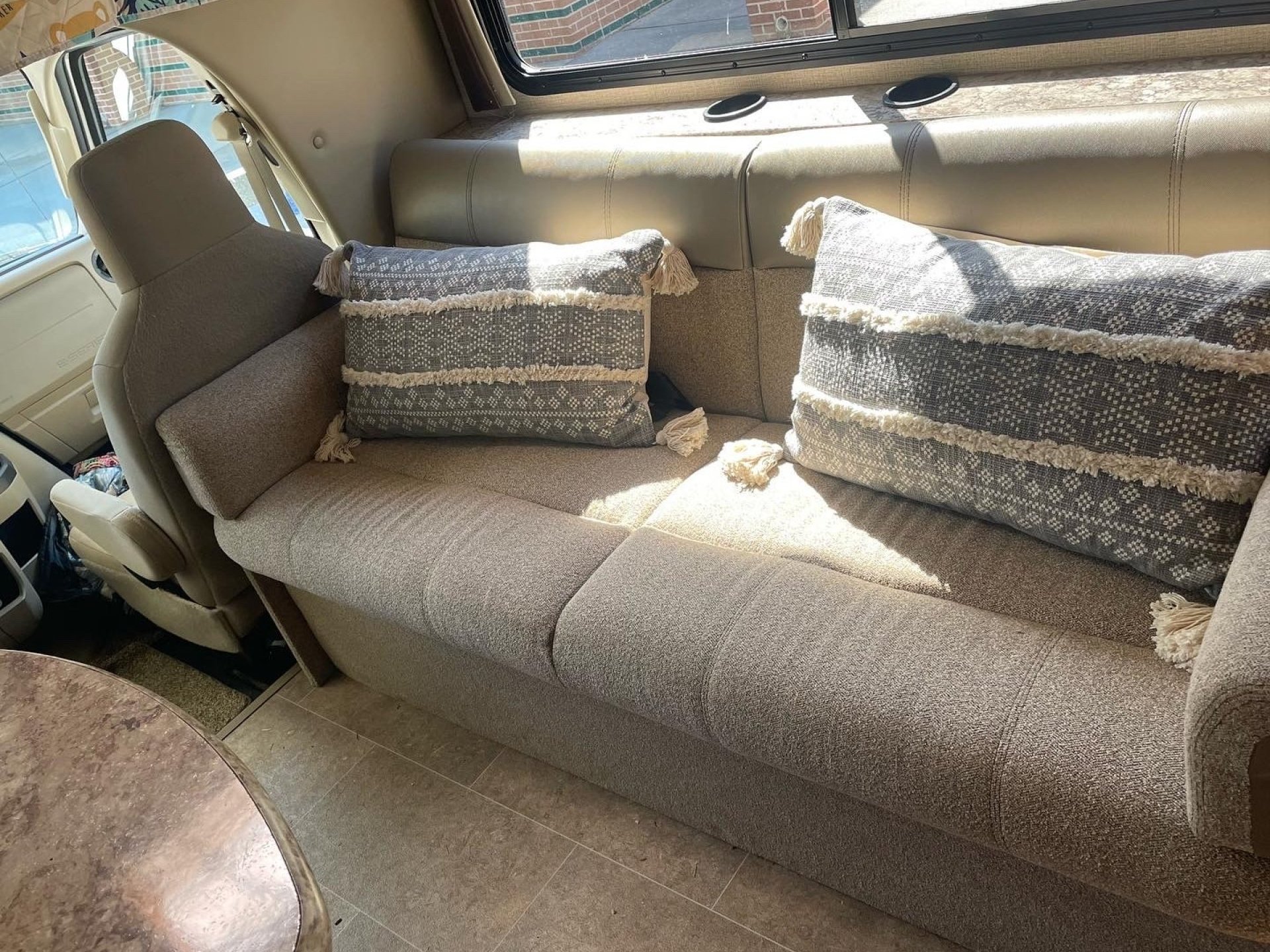 2018 THOR MOTOR COACH CHATEAU 28Z